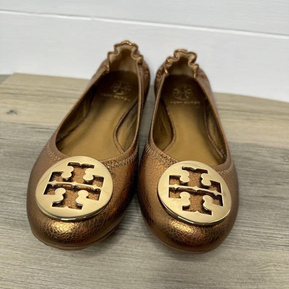Tory Burch Reva Metallic flats ballet metal bronze shoes leather medallion 5.5 - Picture 3 of 9